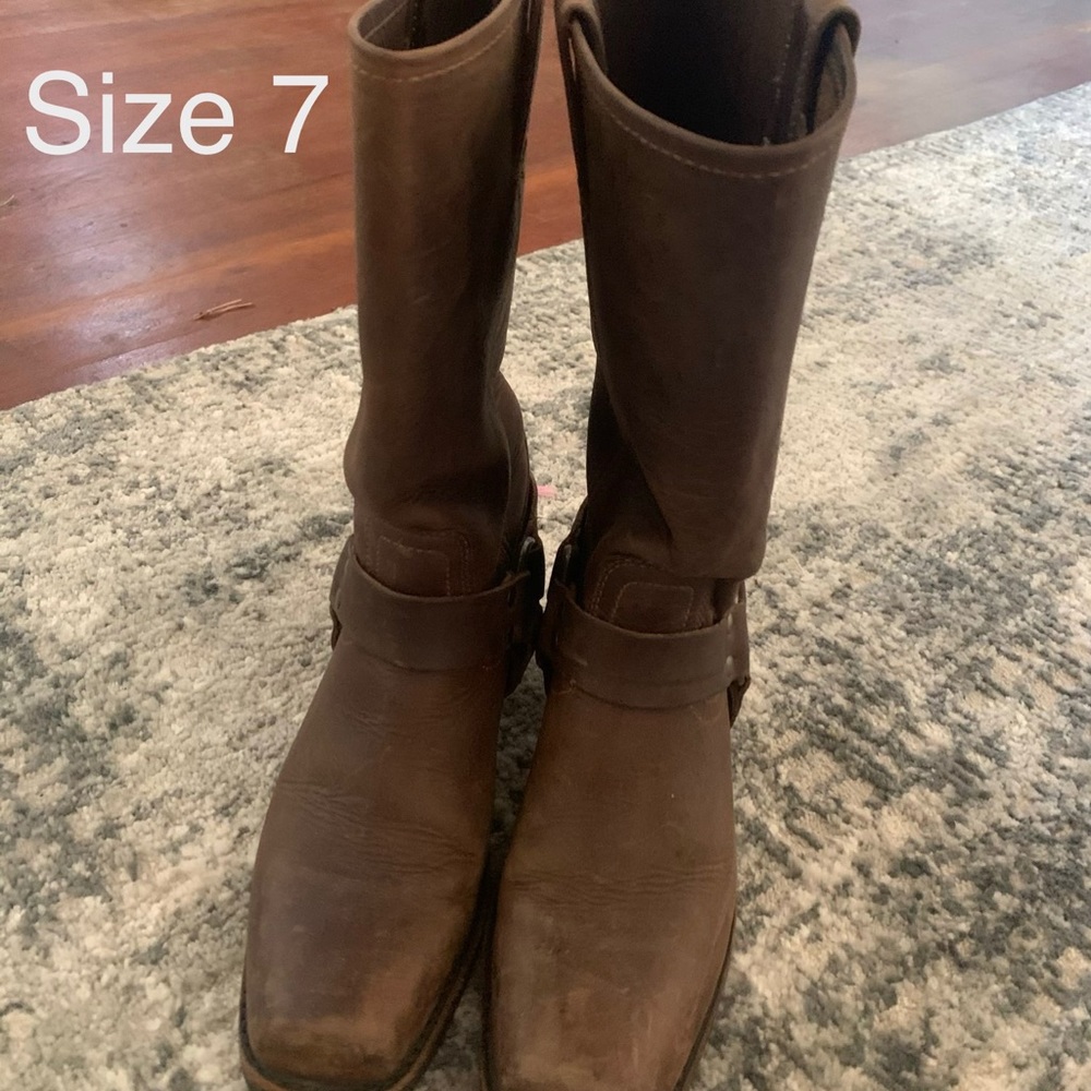 Frye Harness 12R boots